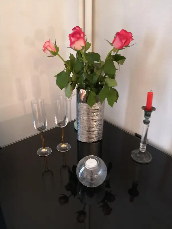 Lovely Parisian Apartment in the Triangle D'Or area of the city. Home Rental in Paris 0 - thumbnail